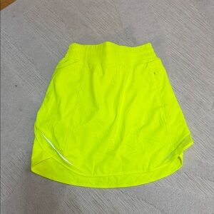 Neon Yellow lululemon  Skirt - size 4